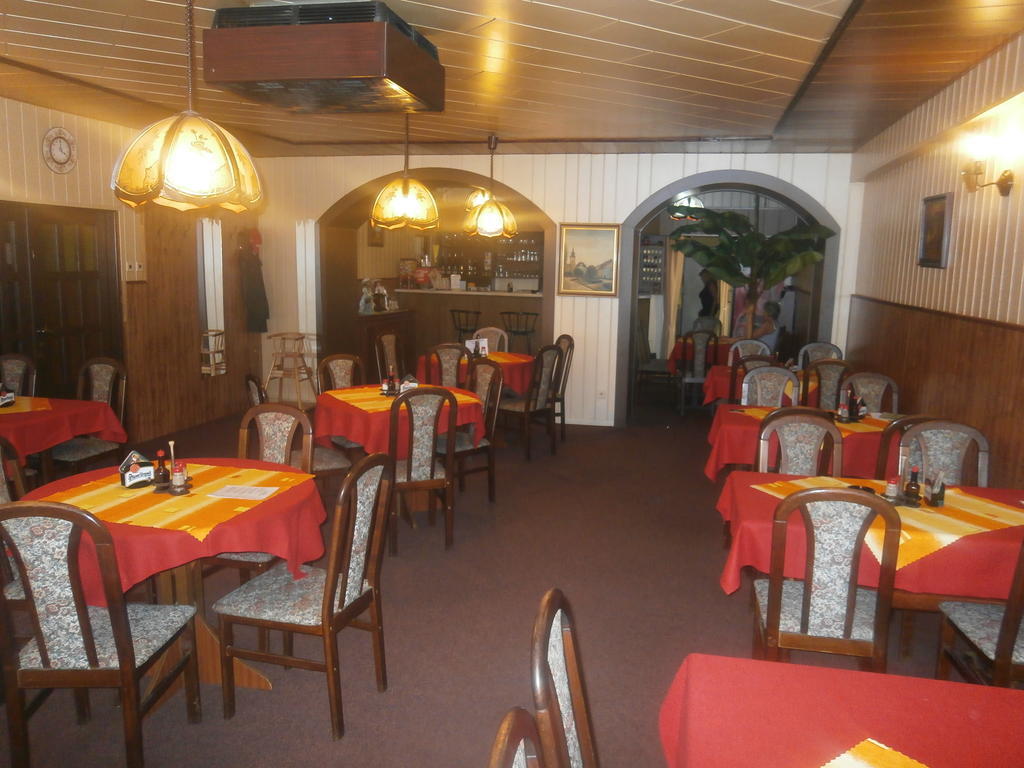 Hotel Fogl Nová Bystřice Dış mekan fotoğraf