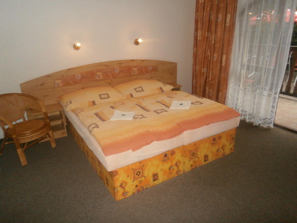 Hotel Fogl Nová Bystřice Oda fotoğraf